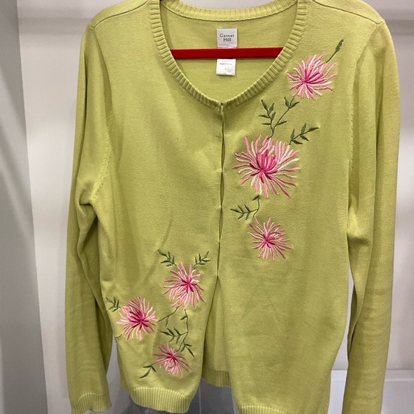 Bundle of 7 Women’s Name Brand Cardigan Sweaters - Picture 2 of 15